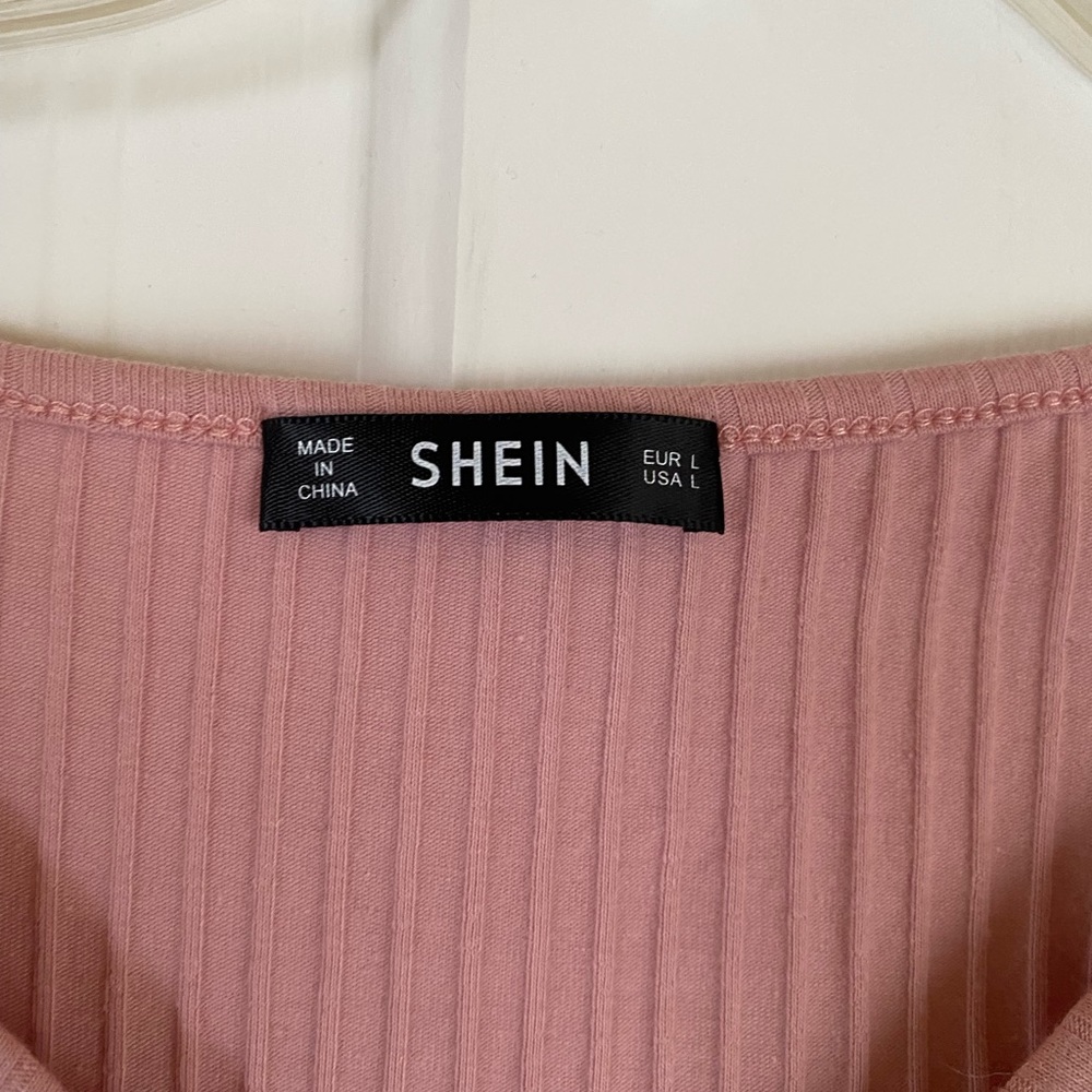Shein top! - Picture 3 of 3